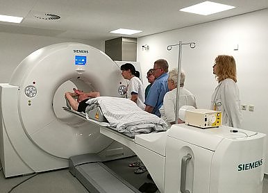 Vorbeitung PET-CT-Untersuchung (Foto: SHK)
